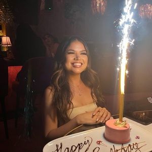 Meet your Posher, Amanda